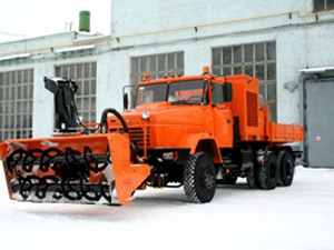 «АвтоКрАЗ», согласно контракту с ООН, создал новый снегоуборочный автомобиль-вездеход