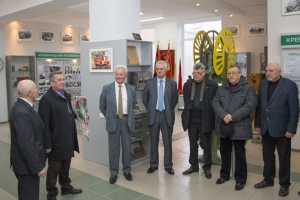 Another KrAZ Worker Gets Congratulations on Occasion of his 80th Anniversary