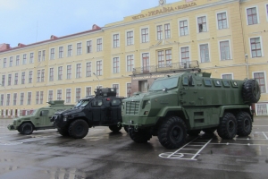 KrAZ Showcases Up-to-Date Armored Vehicles to Scientists and Army Men