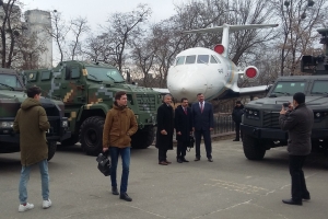KrAZ Showcases New Armored Vehicles to Army Men
