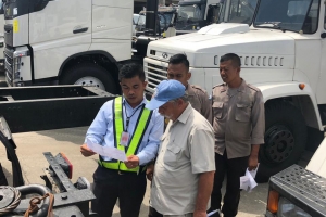 Acceptance of KrAZ Trucks by UN Officers