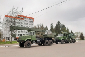 Crane Truck KTA-25 and Excavator EOV-4421 Based On Chassis KrAZ-63221 Successfully Underwent State Authority Trials