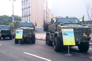 Military Vehicles KrAZ Demonstrate Power of Ukraine at Kreshchatik