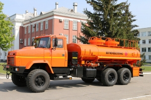 JSC «Ukrgazdobycha” Receives a Batch of APZ-10 Refuellers based on the KrAZ-63221 Chassis