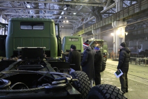 Foreign Customers Inspect KrAZ Trucks