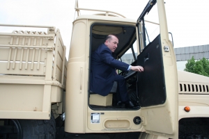 Visit of the Ambassador of Uzbekistan to “AutoKrAZ”