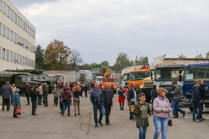 Employees of “AutoKrAZ” Celebrate their Professional Holiday