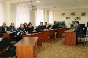 Tokmak Press-Forging Plant Lead Technicians Complete Their Training at KrAZ