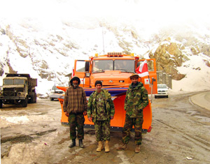 Another Multipurpose Road Maintenance Vehicle for UN