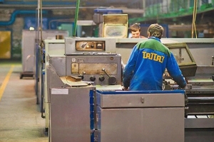 “PAAZ” Revs Up Sales 9 Months in a Row